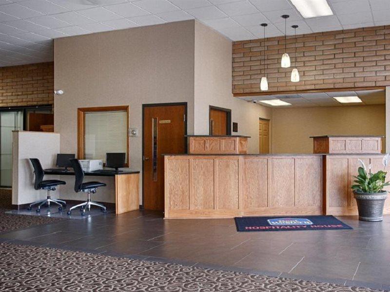 Best Western Hospitality House Emporia Exterior photo