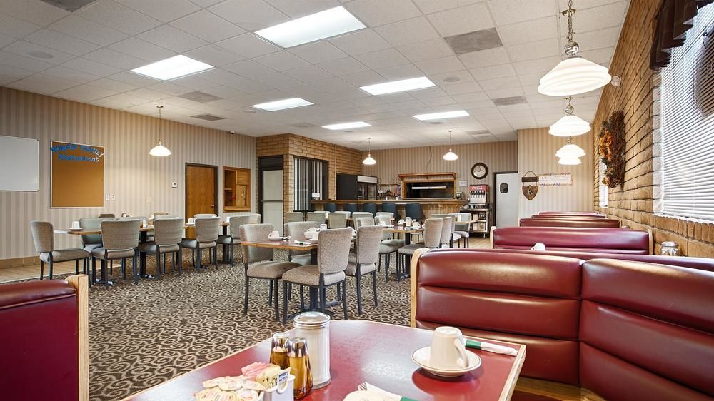 Best Western Hospitality House Emporia Exterior photo
